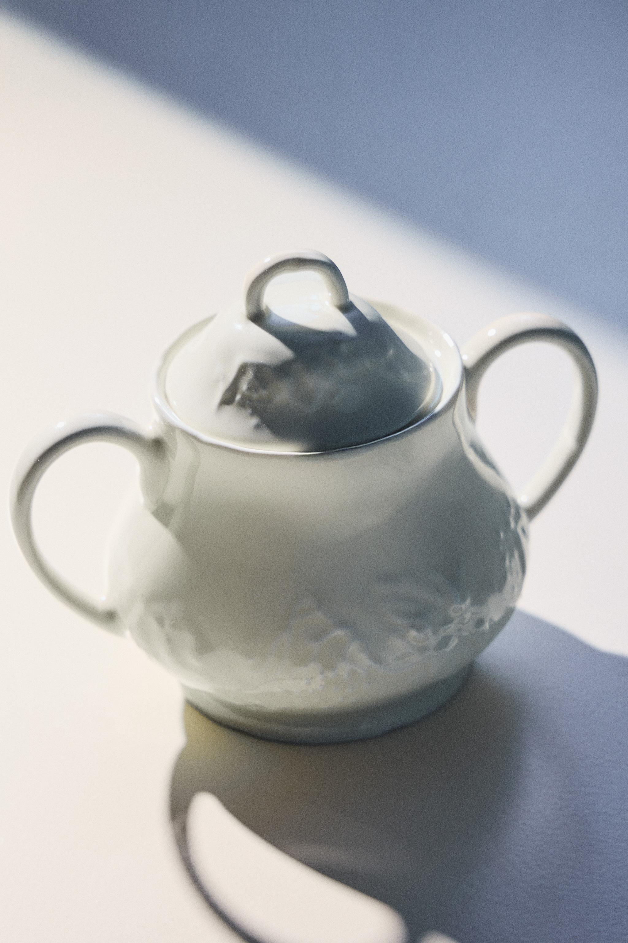 GRAPE PORCELAIN SUGAR BOWL